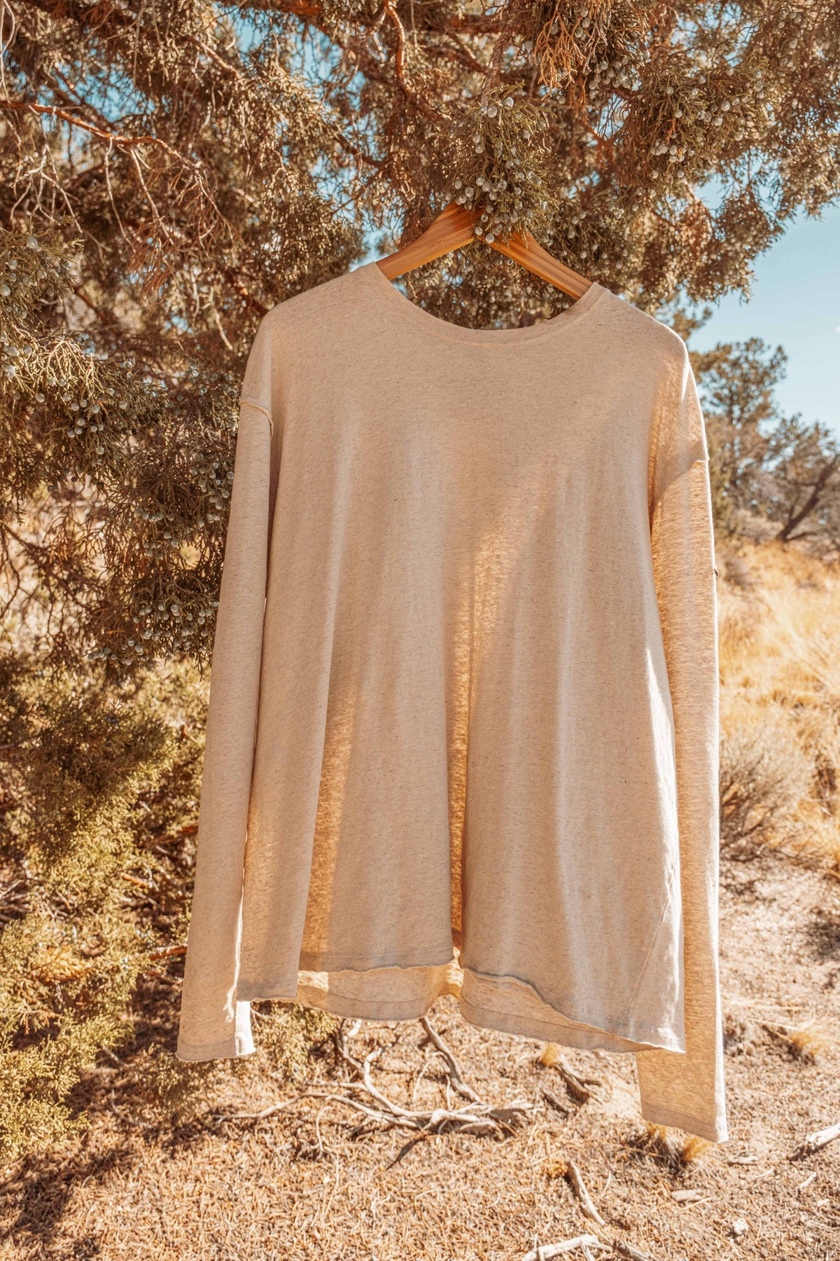 LONG SLEEVE T-Shirt