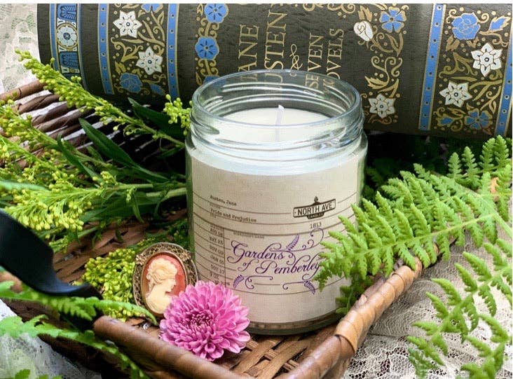 Book Candle / Pride and Prejudice / Jane Austen Gift /