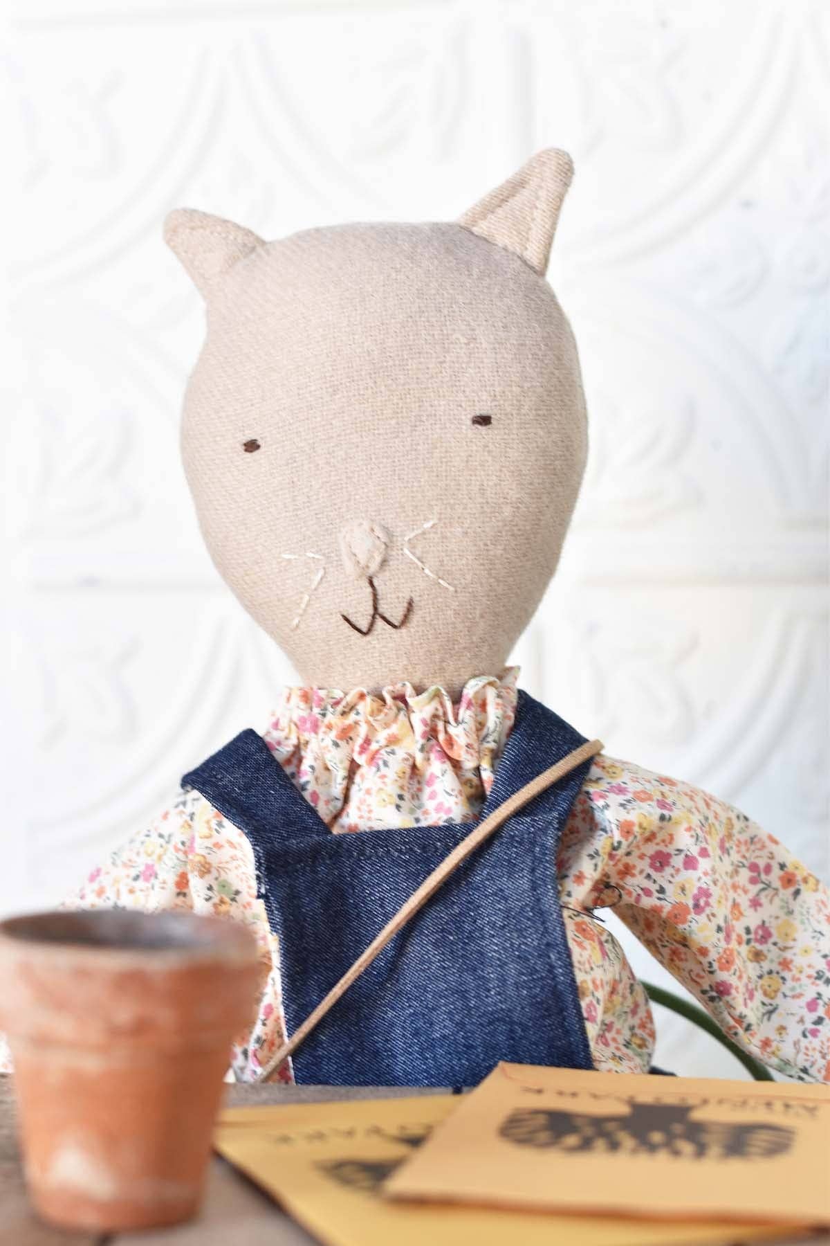 Mae the Barn Cat - Garden Floral top with Overalls