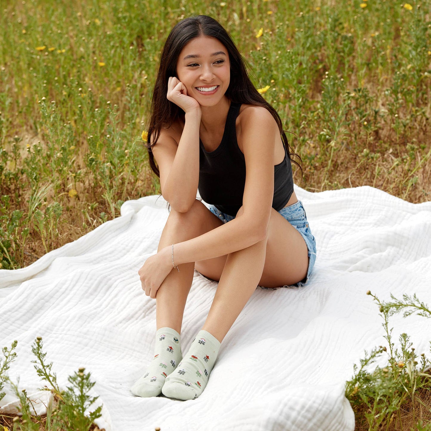 Ankle Socks that Plant Trees (Green Tulips)