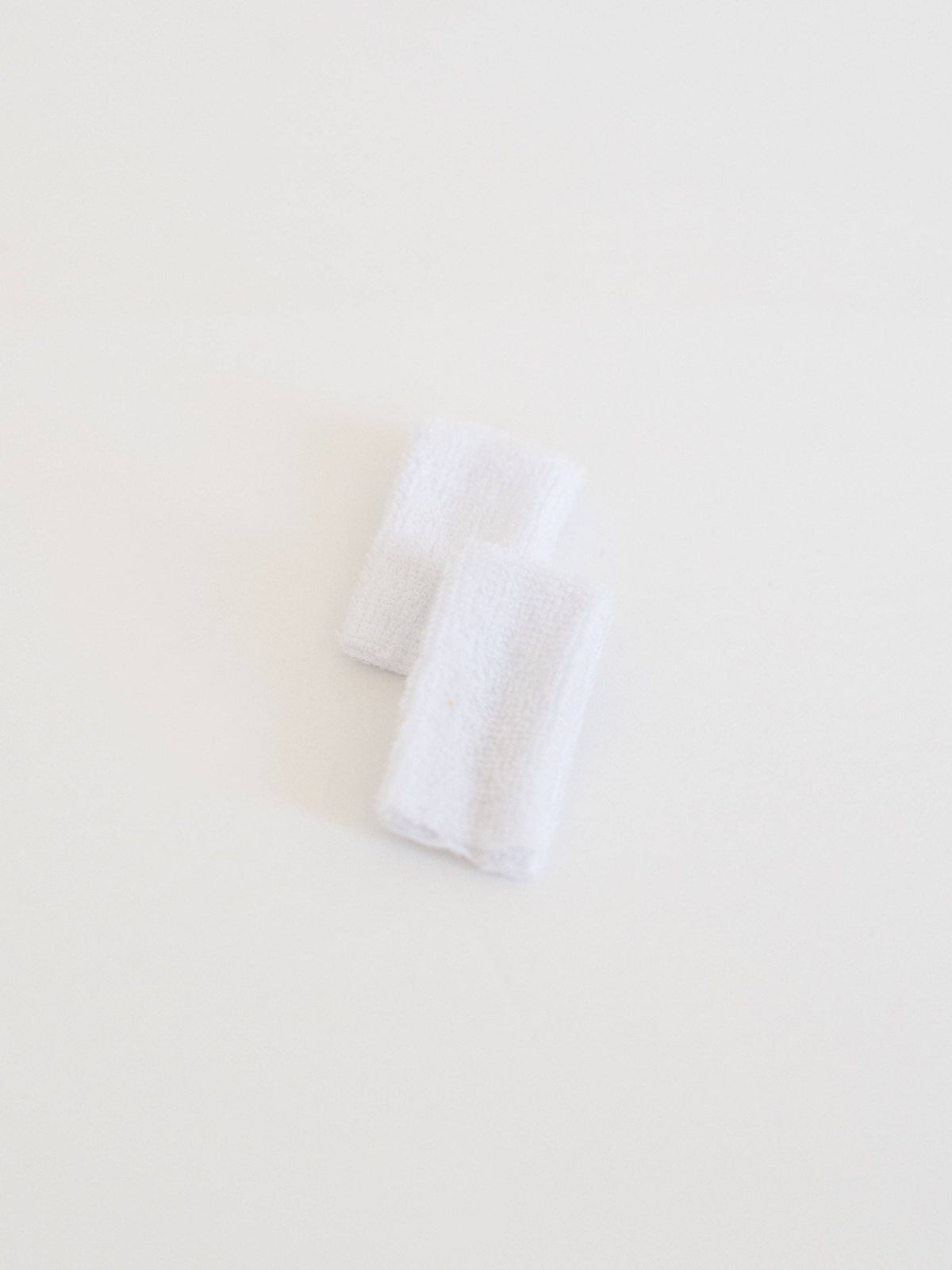 Dollhouse Miniature Plush Towel Set | Pink or White