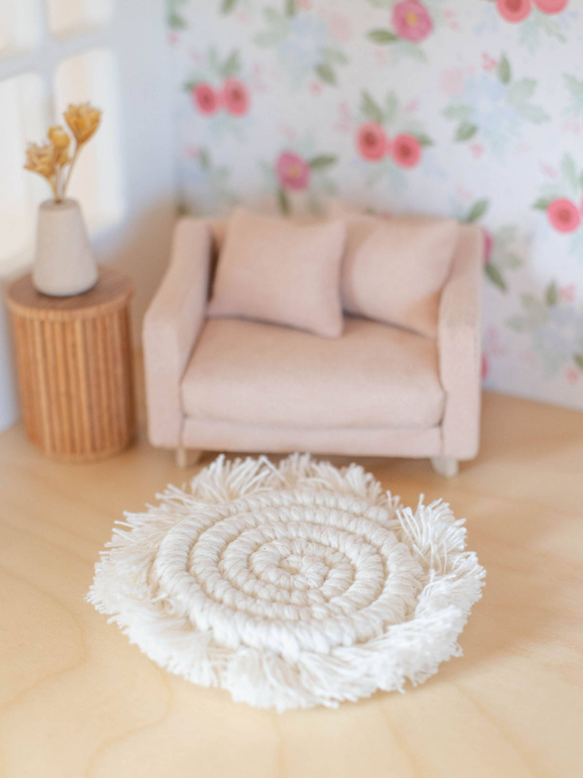 Dollhouse Boho Fringe Round Rug | Multiple Colors