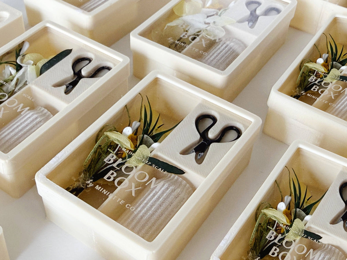 Bloom Box – Spring Yellow Floral Miniature Gift Box