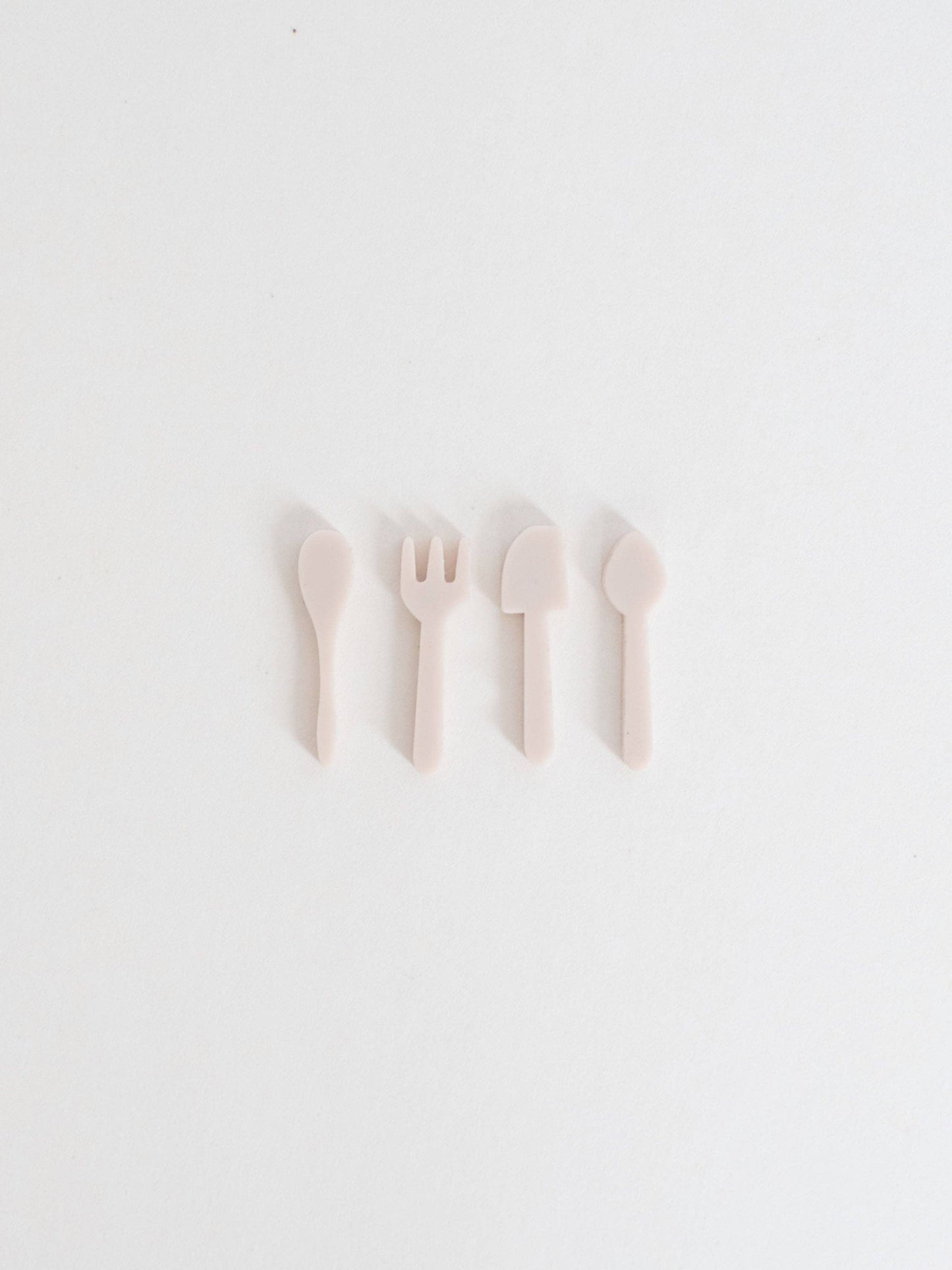 Dollhouse Miniature Cooking Utensils Set | Various Colors