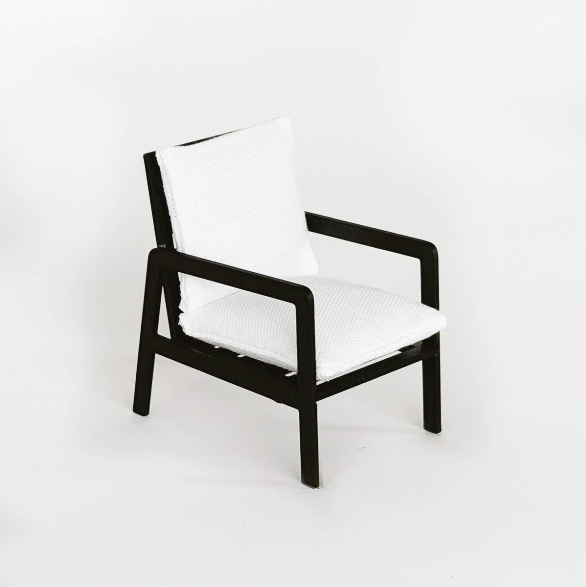 Modern Miniature Armchair – 1:12 Scale Dollhouse Furniture
