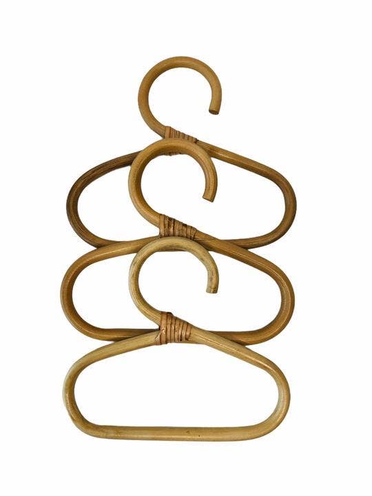 Doll rattan pretend play clothes hangers
