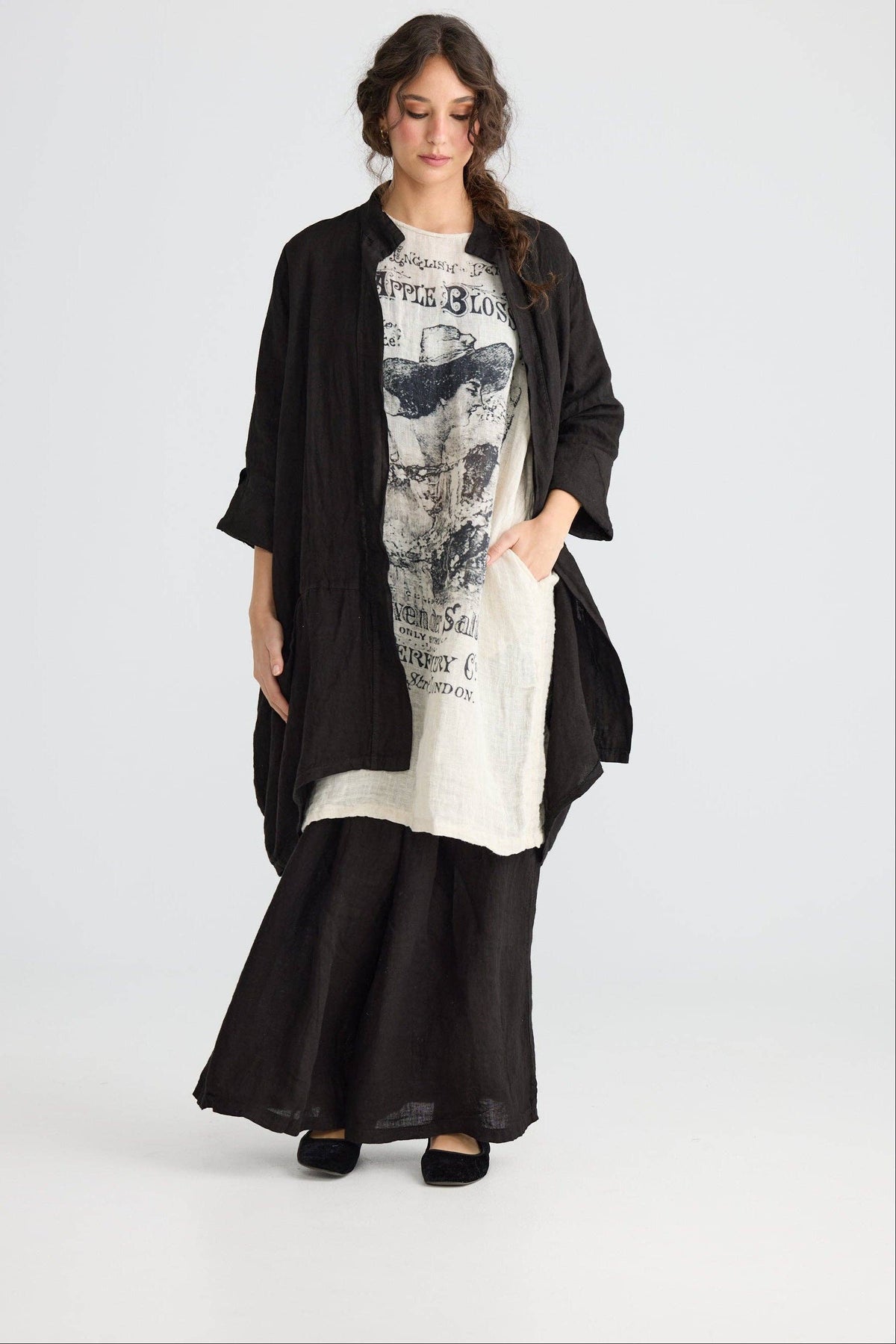 Harper Lee Linen jacket. Ebony