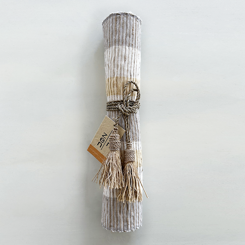 Vetiver Runner | Indian Summer