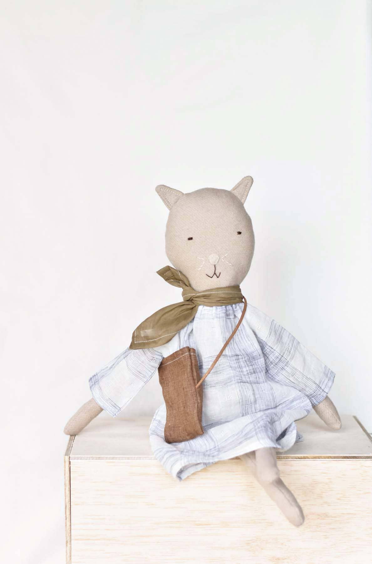Mae the Barn Cat - Grid Plaid Day Dress