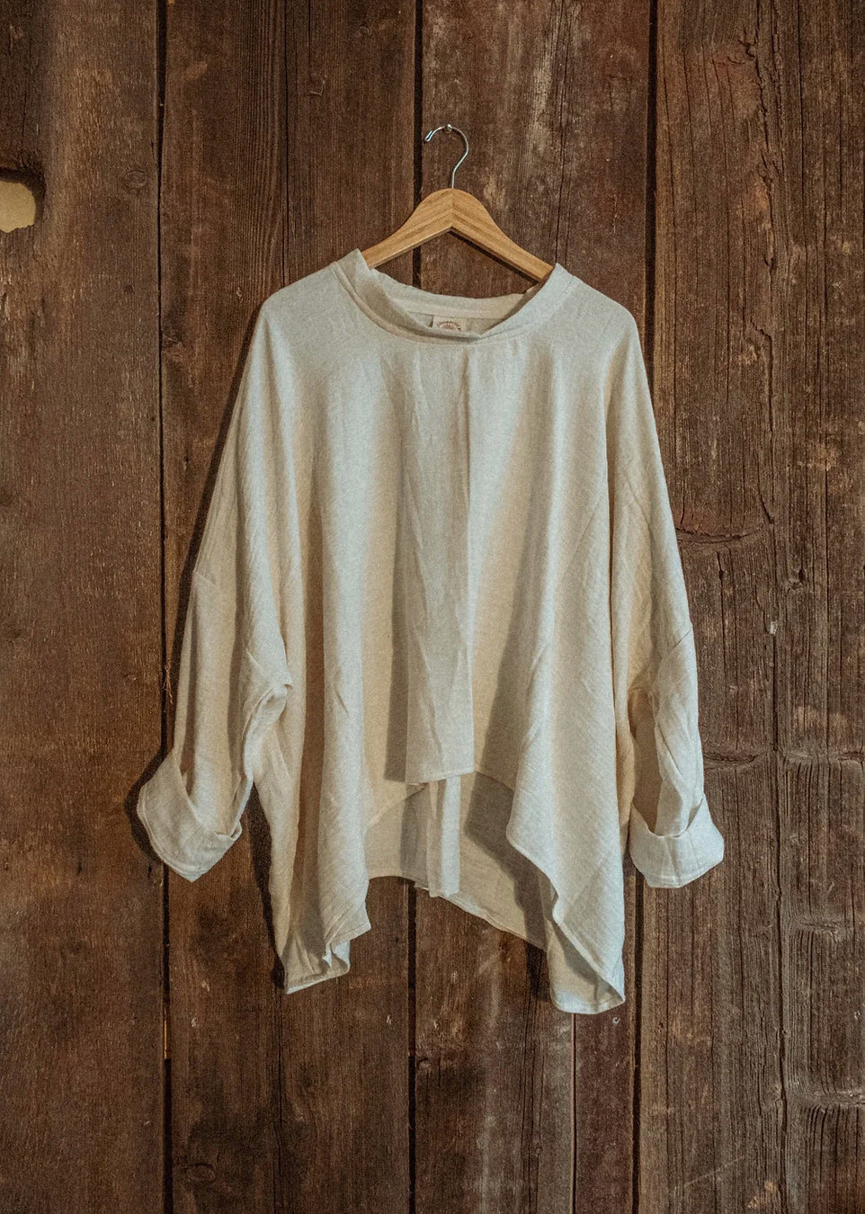 Organic Boho Unisex Pullover Flowy Shirt, Bamboo Long Sleeve