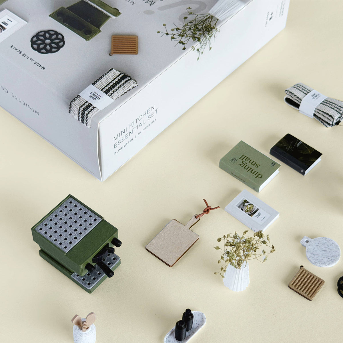 Miniature Kitchen Set