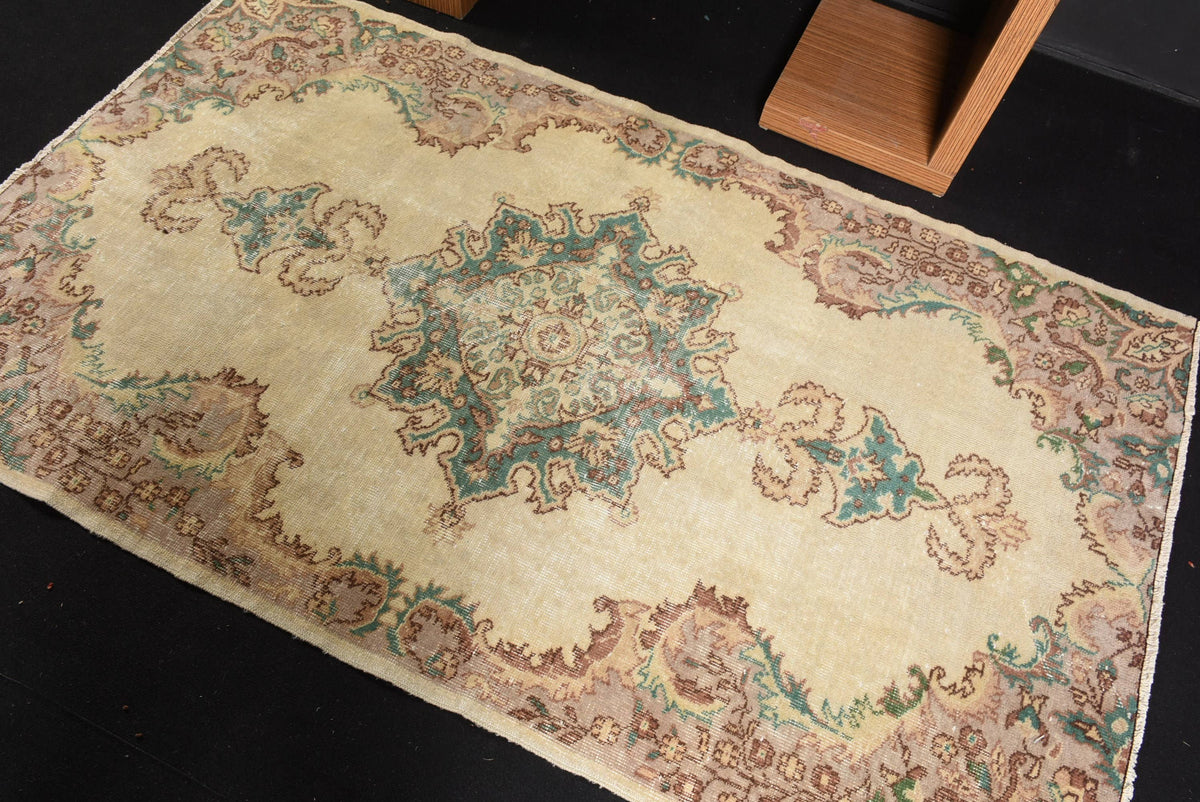 Rug, Beige & Brown Patchwork Classic 4x7.3 Ft Woven Rug