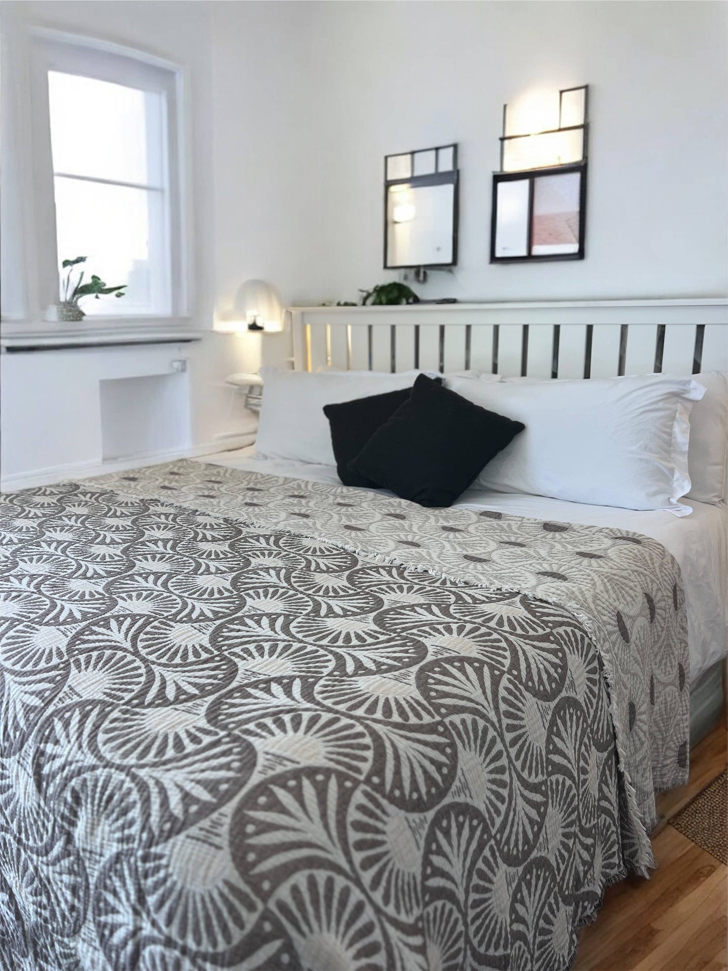 Ginkgo Muslin Bed Blanket Brown