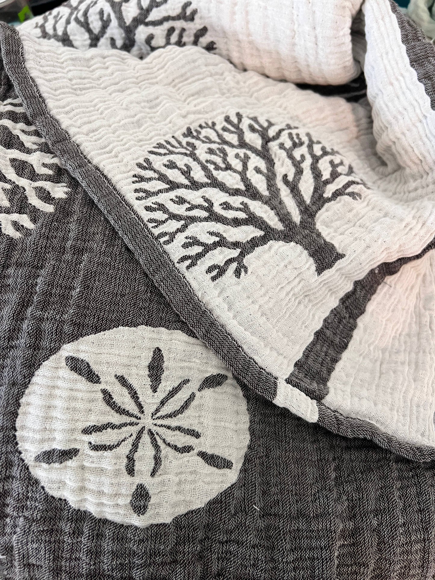 Coral  Muslin Throw Blanket – Reversible Turkish Cotton 