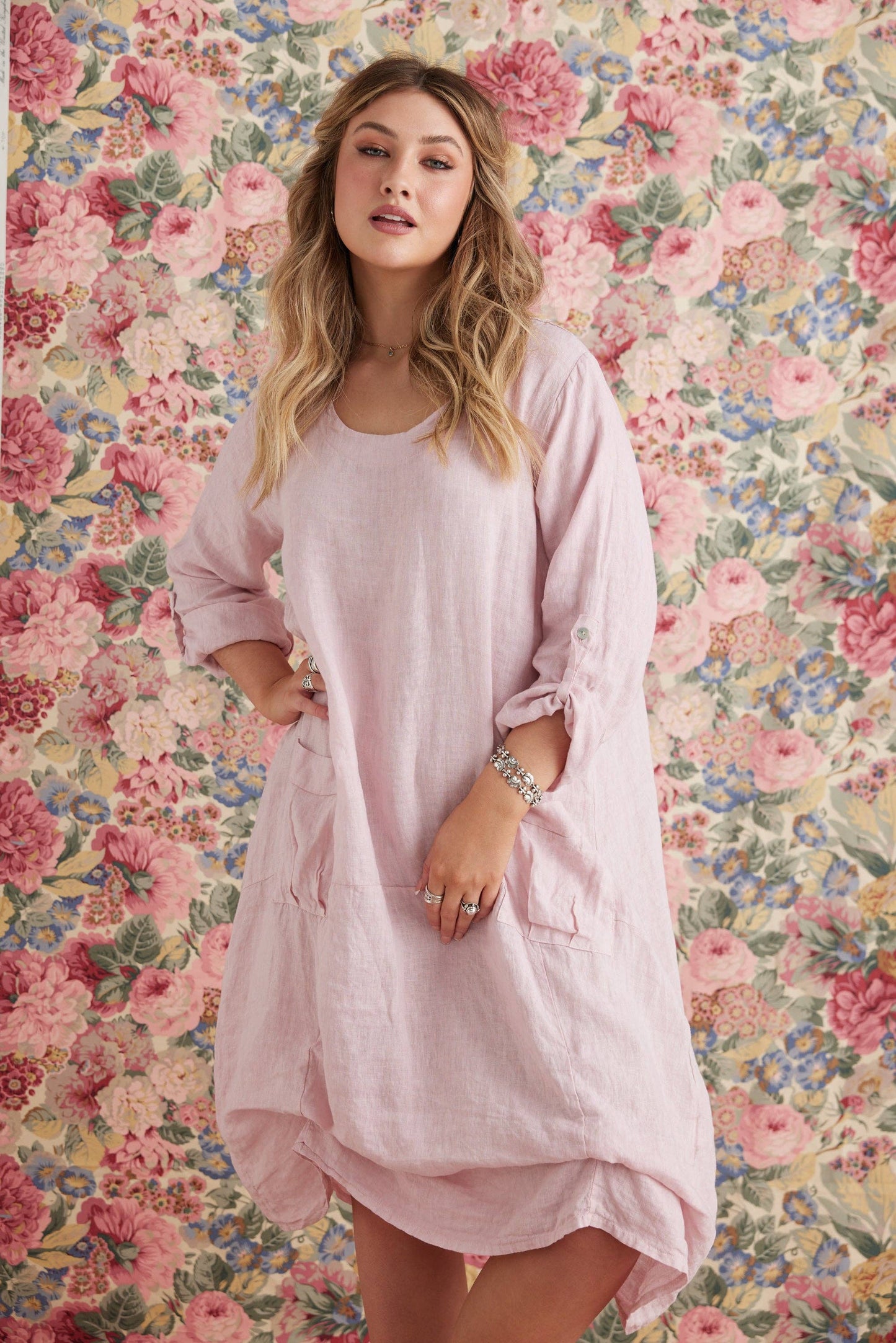 Primavera linen Dress . pink. Long sleeve