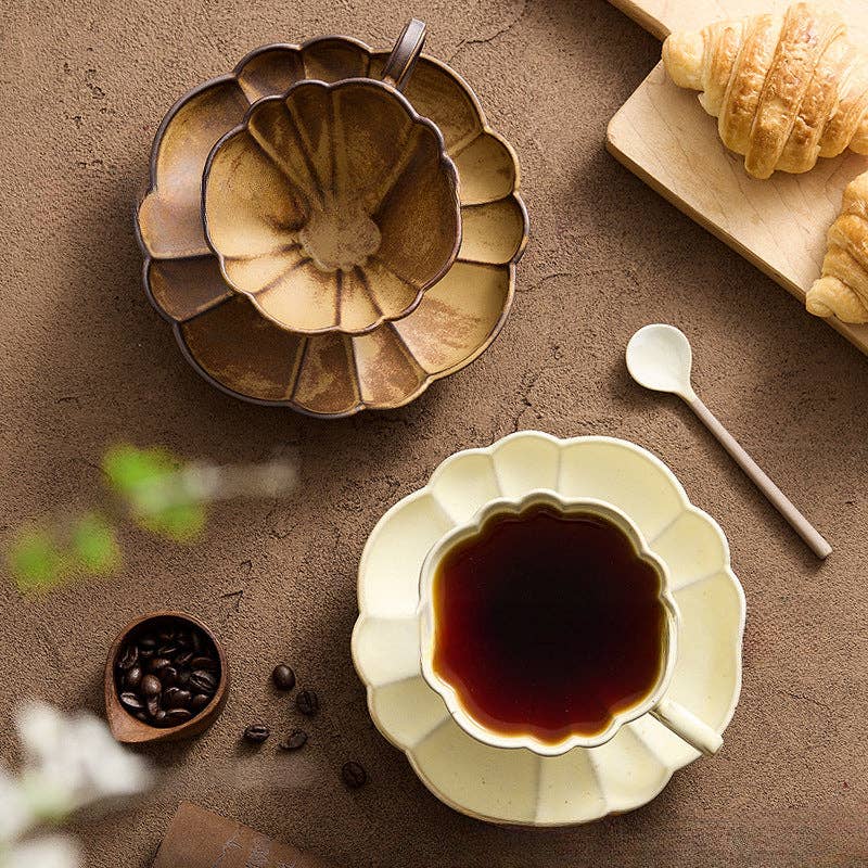 Gohobi  Floral Shaped Coffee Mug