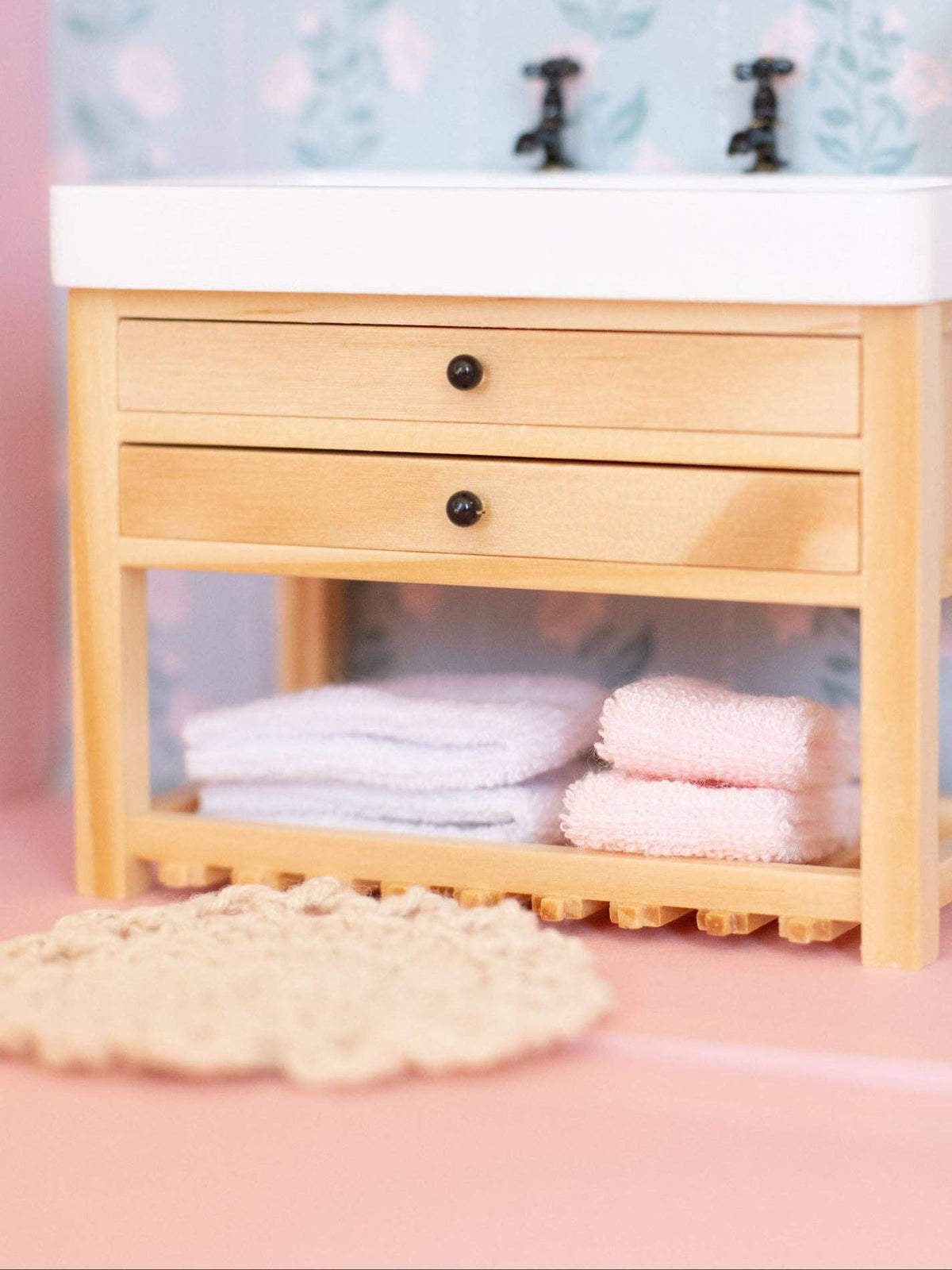 Dollhouse Miniature Plush Towel Set | Pink or White