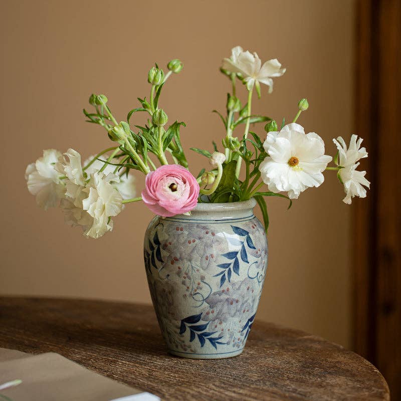 Gohobi Hand-painted Blue and White Vintage Vase