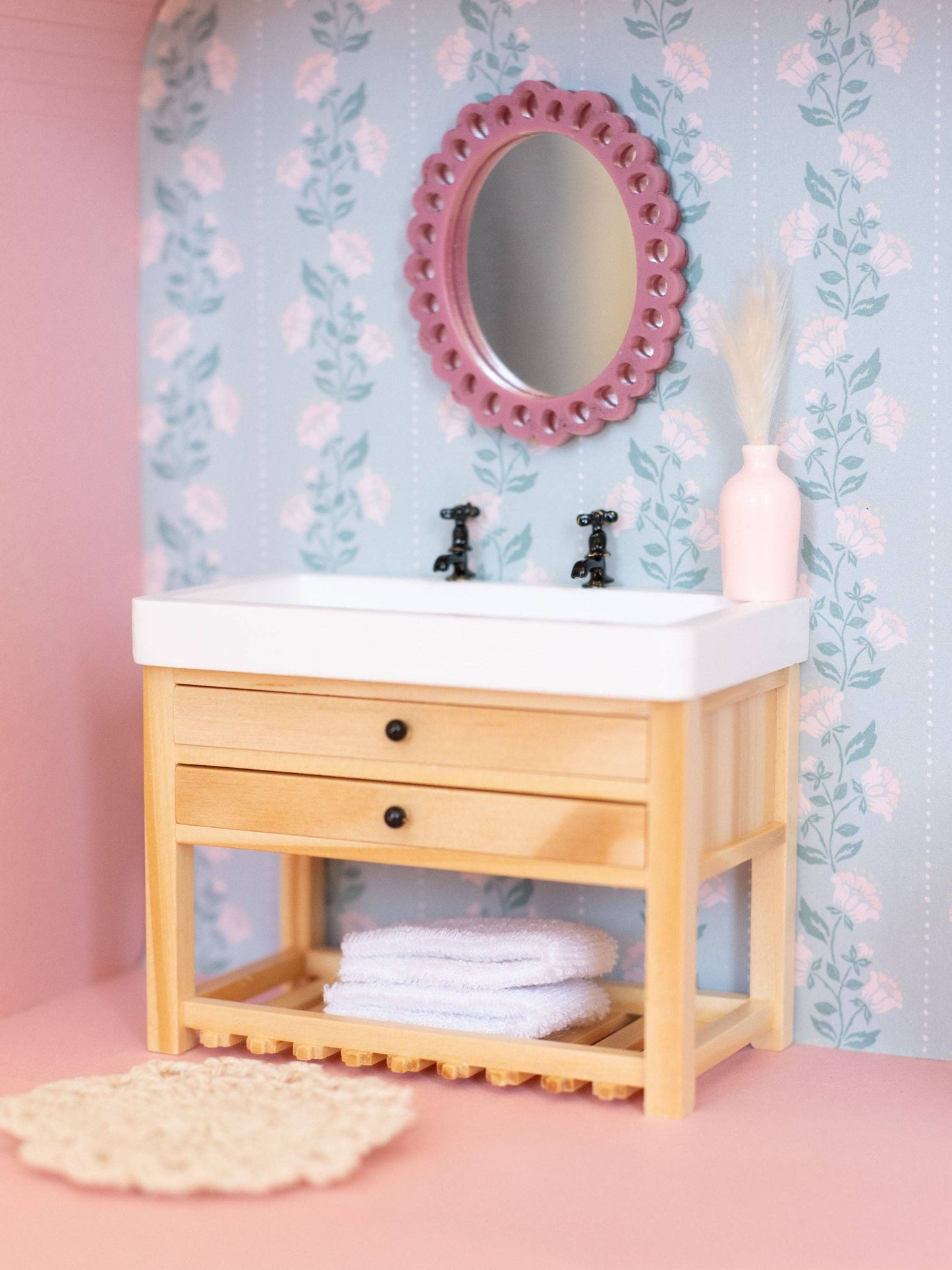 Dollhouse Miniature Plush Towel Set | Pink or White