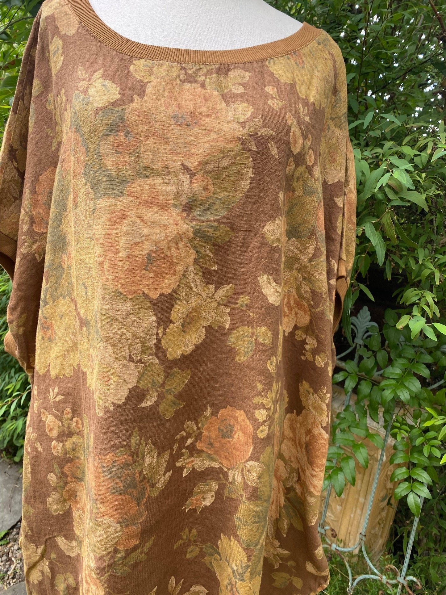 Rosabella Top. Autumn Rose