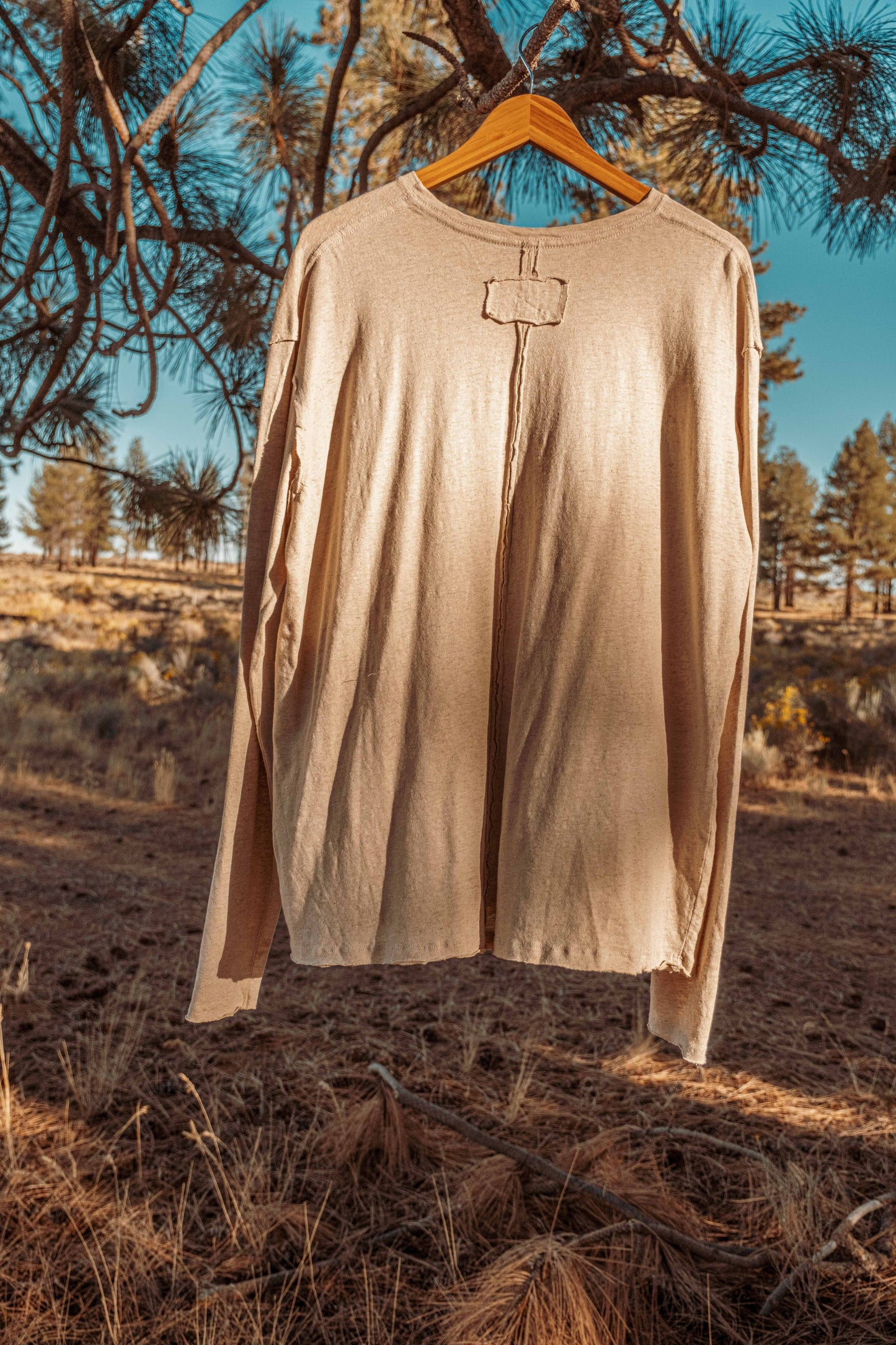 LONG SLEEVE T-Shirt