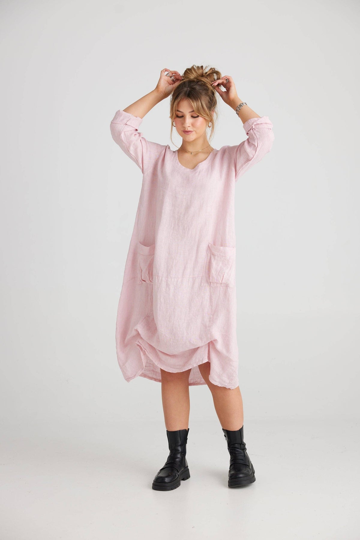 Primavera linen Dress . pink. Long sleeve