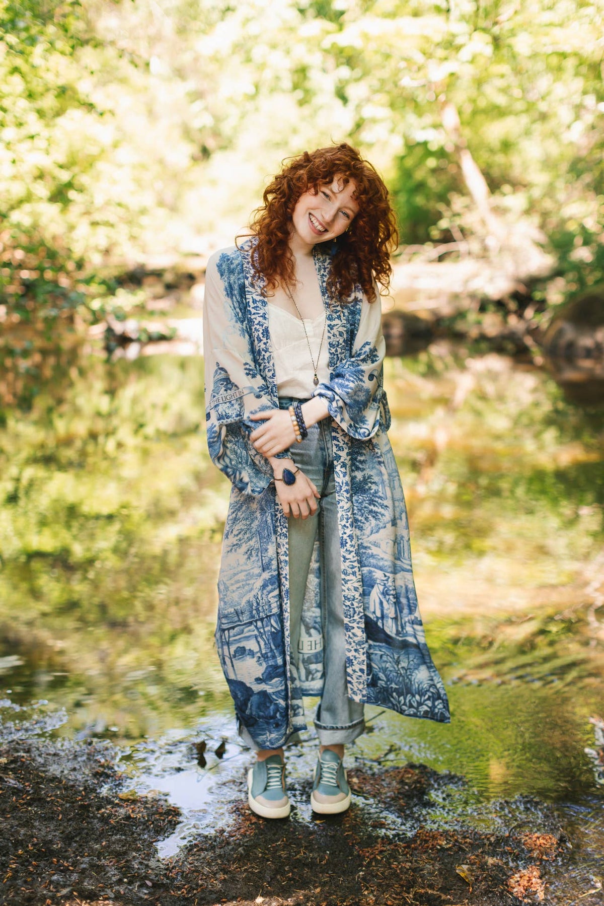 Let The Light In Opera Duster Kimono Robe Blue Delft Toile