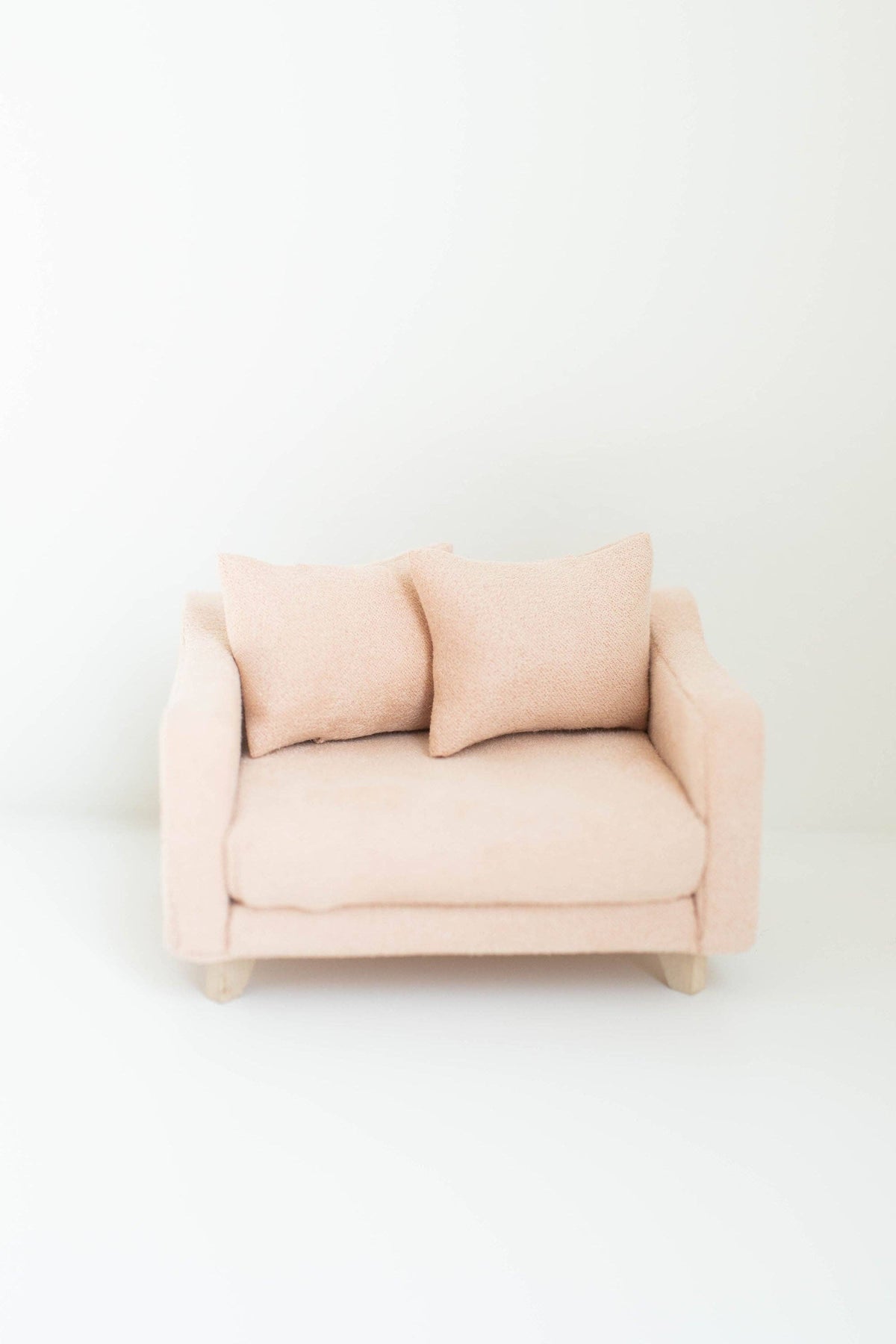 Dollhouse Adelaide Scoop Arm Accent Chair | Barely Blush