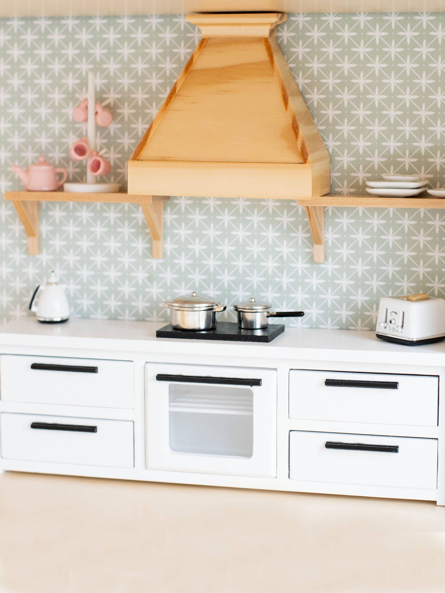 Dollhouse Straight Kitchen Base Cabinets Cooktop Oven White